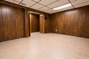 9348 S Michigan Ave, Chicago, IL 60619 - Photo 16