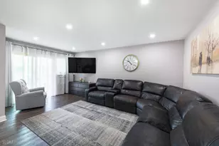 3023 N Paris Ave, River Grove, IL 60171 - Photo 4