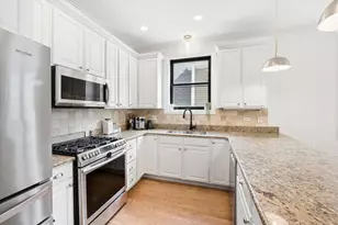 3827 N Greenview Ave, Chicago, IL 60613 - Photo 8