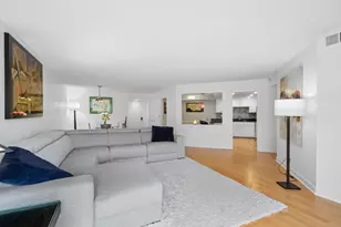 706 Waukegan Rd, Glenview, IL 60025 - Photo 6