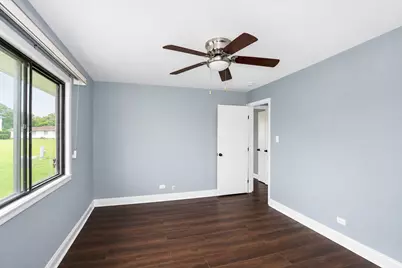 951 Chelsea Lane, Schaumburg, IL 60193 - Photo 18