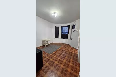 2403 S St Louis Avenue, Chicago, IL 60623 - Photo 2