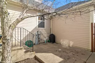 2211 Patriot Blvd, Glenview, IL 60026 - Photo 22