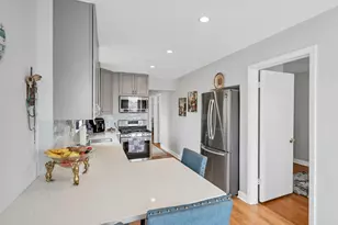 7008 W Montrose Ave, Norridge, IL 60706 - Photo 8
