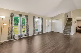 191 Pebble Creek Trail, Carol Stream, IL 60188 - Photo 4