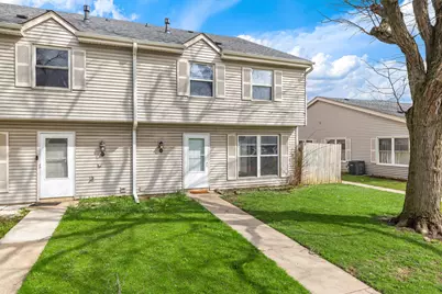 9 Fernwood Drive #N, Bolingbrook, IL 60440 - Photo 2