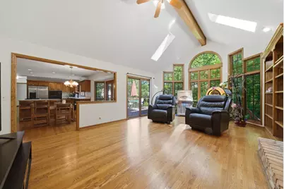8701 Lake Ridge Drive, Darien, IL 60561 - Photo 14