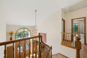 8701 Lake Ridge Dr, Darien, IL 60561 - Photo 22