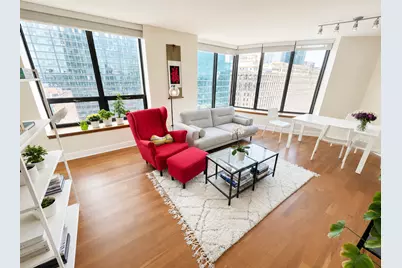400 N La Salle Drive #2507, Chicago, IL 60654 - Photo 2