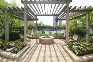 400 N La Salle Dr, Chicago, IL 60654 - Photo 14