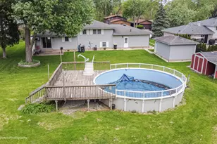 3267 Louise Ct, Lansing, IL 60438 - Photo 2