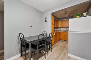 9708 Nottingham Ave, Chicago Ridge, IL 60415 - Photo 6