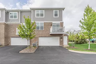 1134 E Bauer Rd, Naperville, IL 60563 - Photo 22