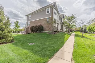 1134 E Bauer Rd, Naperville, IL 60563 - Photo 24