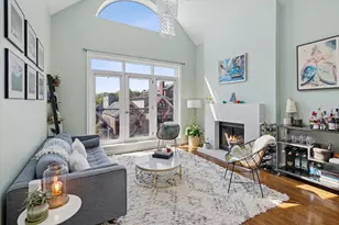 2024 W Iowa St, Chicago, IL 60622 - Photo 2