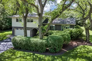640 Wilmot Rd, Deerfield, IL 60015 - Photo 1