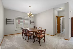 2905 Buckskin Ln, Grayslake, IL 60030 - Photo 6