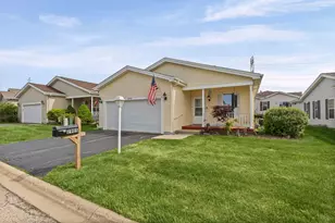2905 Buckskin Ln, Grayslake, IL 60030 - Photo 1