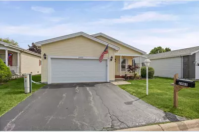 2905 Buckskin Lane, Grayslake, IL 60030 - Photo 2