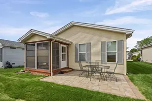 2905 Buckskin Ln, Grayslake, IL 60030 - Photo 24