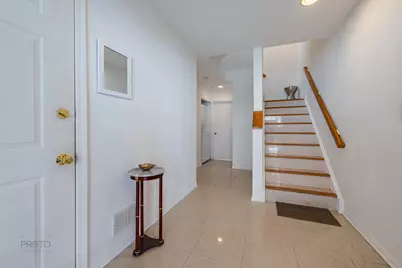 3804 W Devon Avenue, Lincolnwood, IL 60712 - Photo 4