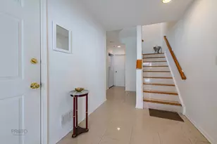3804 W Devon Ave, Lincolnwood, IL 60712 - Photo 4