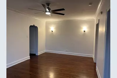 2739 W Lunt Avenue #2, Chicago, IL 60645 - Photo 4