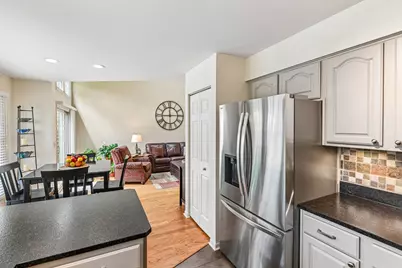 1321 Orrington Court, Wheeling, IL 60090 - Photo 14