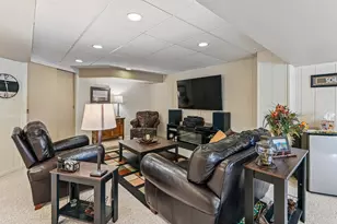1321 Orrington Ct, Wheeling, IL 60090 - Photo 32