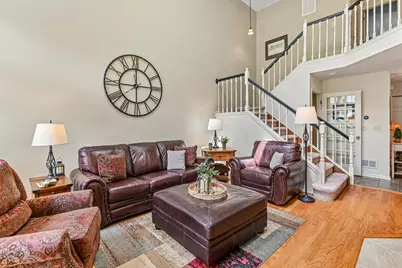 1321 Orrington Court, Wheeling, IL 60090 - Photo 4