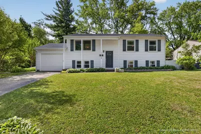 101 W Melody Lane, Woodstock, IL 60098 - Photo 1