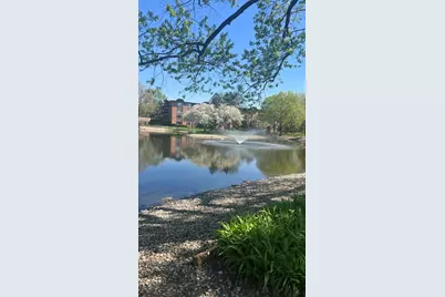 1227 S Old Wilke Road #406, Arlington Heights, IL 60005 - Photo 14