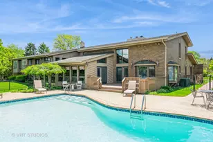 30W010 Smith Rd, West Chicago, IL 60185 - Photo 10