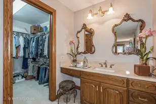 30W010 Smith Rd, West Chicago, IL 60185 - Photo 36