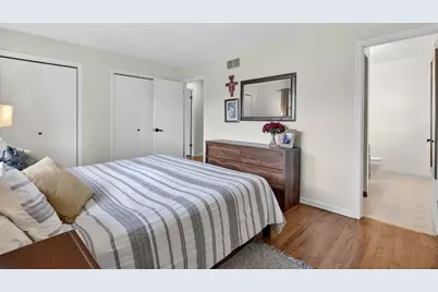 8632 Clifford Drive, Darien, IL 60561 - Photo 26