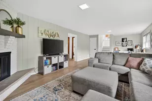8632 Clifford Dr, Darien, IL 60561 - Photo 40