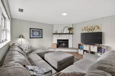 8632 Clifford Drive, Darien, IL 60561 - Photo 42