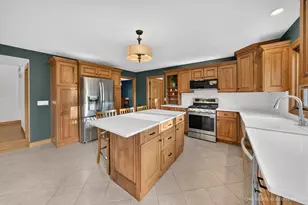 5N672 Jens Jensen Ln, Saint Charles, IL 60175 - Photo 14