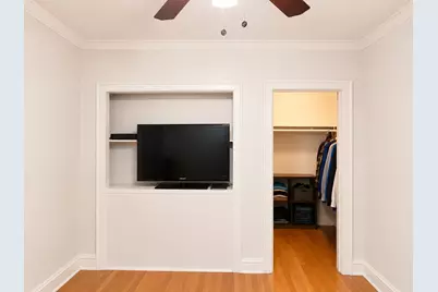 1635 W Morse Avenue #304, Chicago, IL 60626 - Photo 8