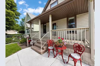 562 Liberty Street, Joliet, IL 60432 - Photo 2