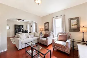 562 Liberty St, Joliet, IL 60432 - Photo 16