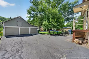 354 S Madison St, Woodstock, IL 60098 - Photo 26