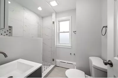 423 Funston Avenue #2F, Highwood, IL 60040 - Photo 8