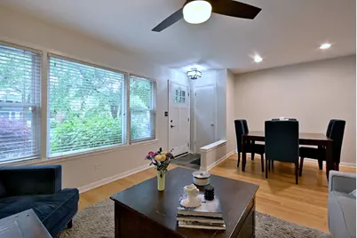 6524 N Oshkosh Avenue, Chicago, IL 60631 - Photo 8