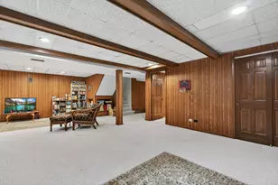 131 Camden Ct, Lincolnshire, IL 60069 - Photo 16