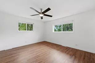 3624 Eastway Dr, Island Lake, IL 60042 - Photo 16