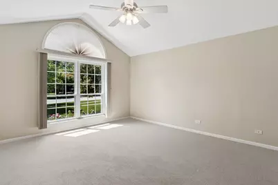 217 Meadowview Lane, Aurora, IL 60502 - Photo 14
