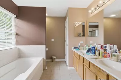 445 Greenview Lane, Oswego, IL 60543 - Photo 20