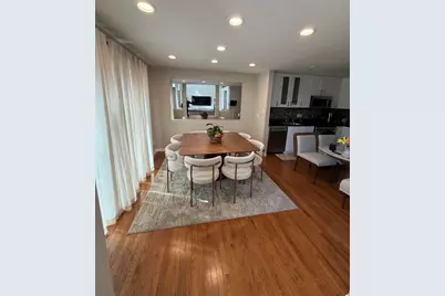 305 Bloomfield Court, Vernon Hills, IL 60061 - Photo 26