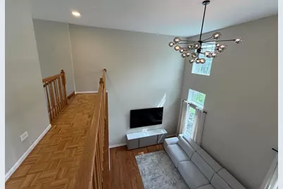 305 Bloomfield Court, Vernon Hills, IL 60061 - Photo 12